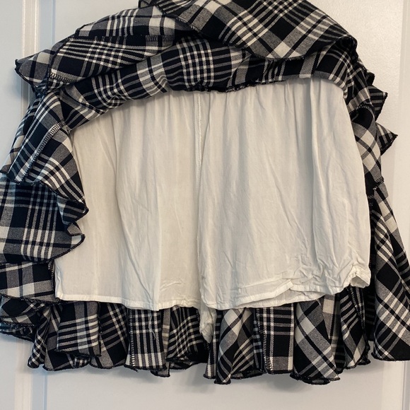 Plaid Pleated Skirt - Picture 4 of 4